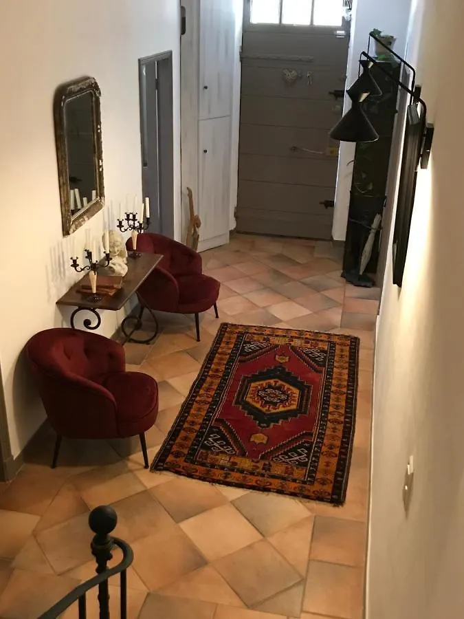 Lagremuse Bed & Breakfast Sarrians France