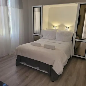 2 Paisibles A Proche De 15 Mn, Monaco 20 Mn Et L'italie 30 Mn Et Aussi 2 Dans Le Meme Etablissement Gasthof